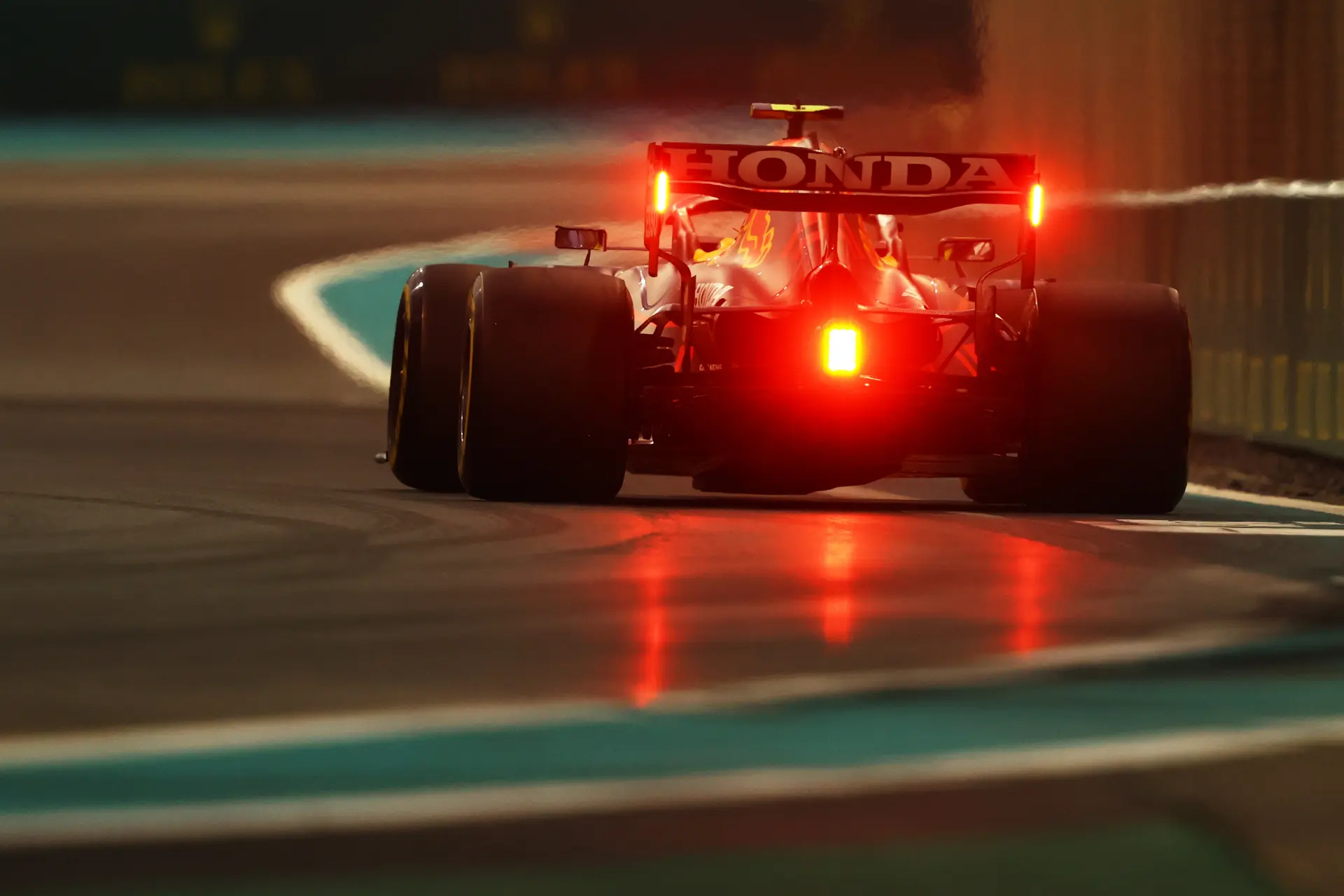 F1 Live 11:00u | Eerste vrije training Grand Prix van Abu Dhabi 2022