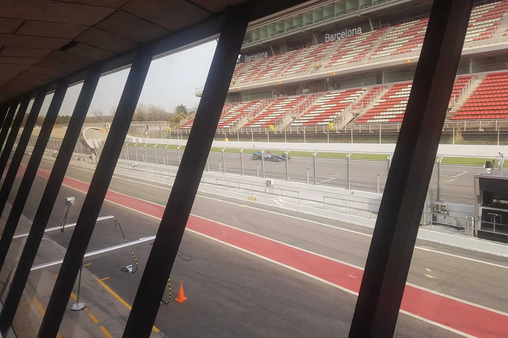 Testblog dag 1: een Senna-liefhebber, integreren en verbazing over de Red Bull