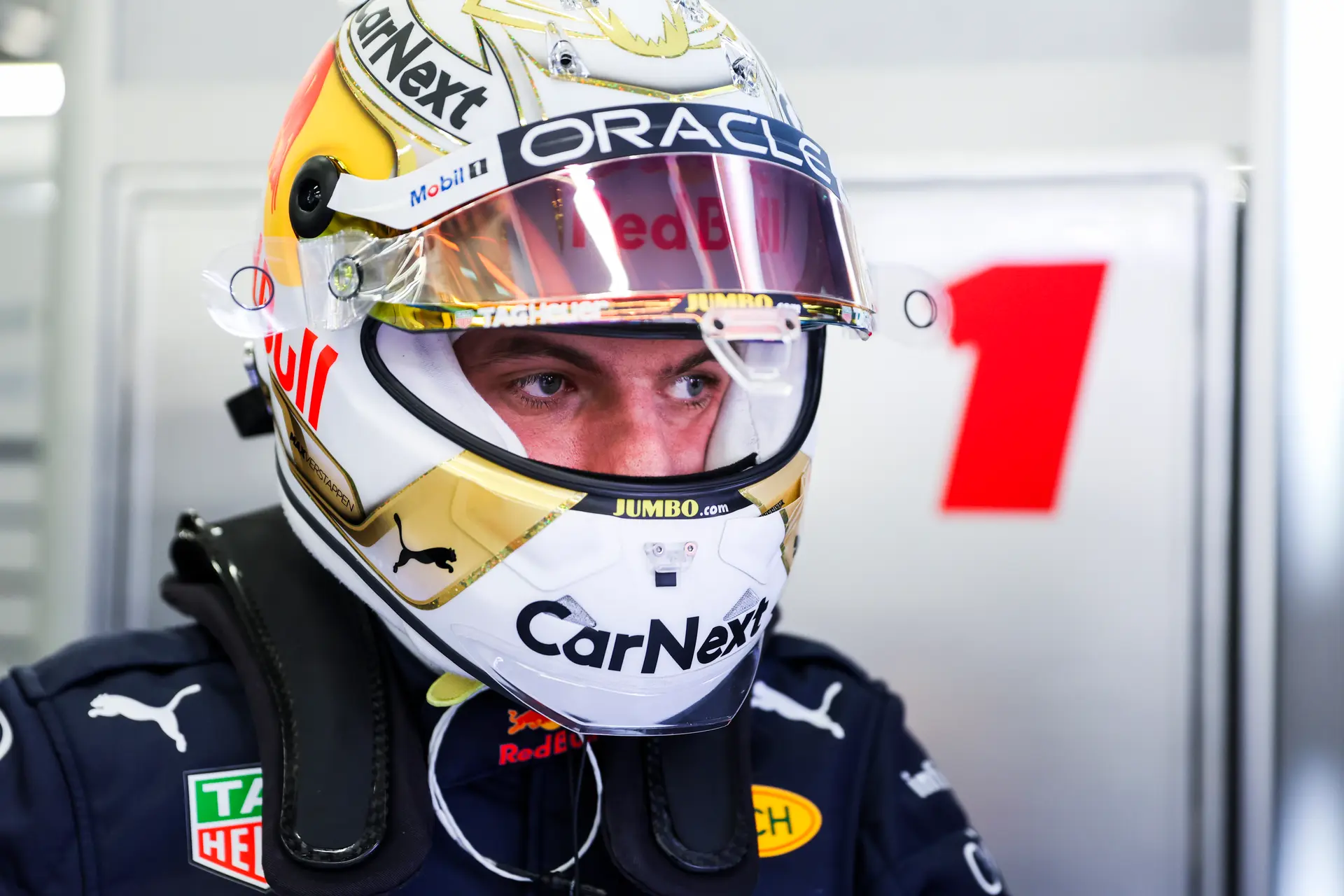 Verstappens eerste reactie op RB18 positief: 'Goede start, alles werkte prima'