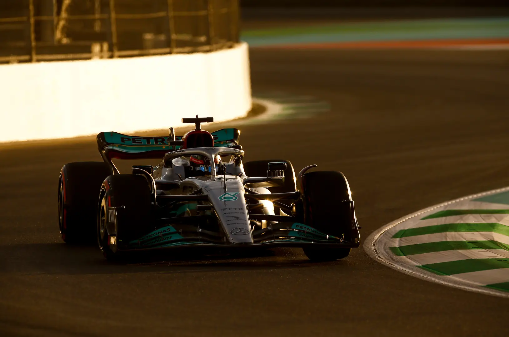 Motor en porpoising niet de enige problemen voor Mercedes: in Melbourne komen er upgrades