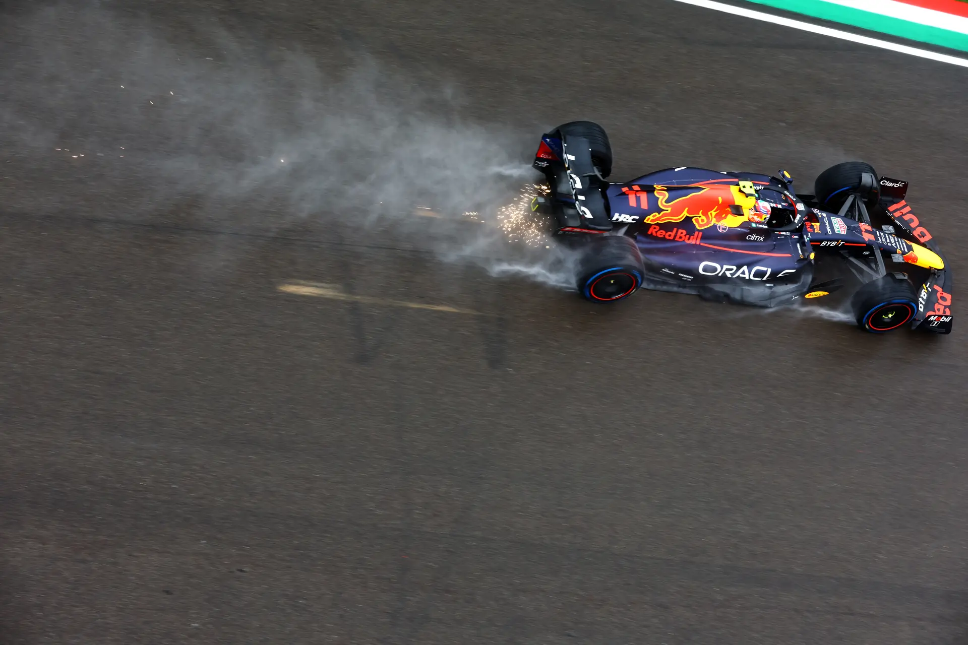 Beelden van de eerste training met Davidson: 'Flinke opgave voor Red Bull'