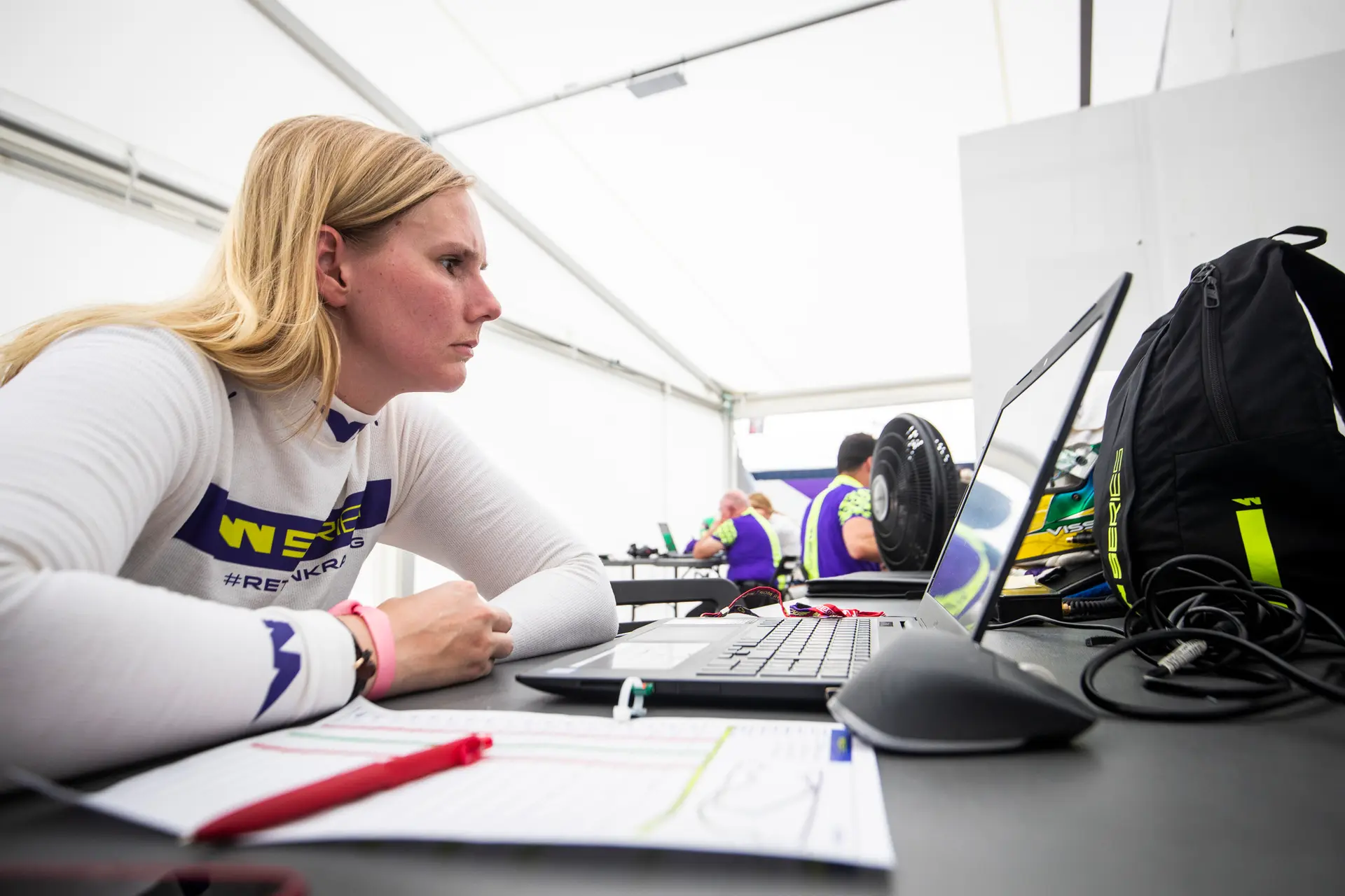 Visser hoopt tijdens sterk W Series-seizoen op meer: 'Endurance of Amerika zou tof zijn'