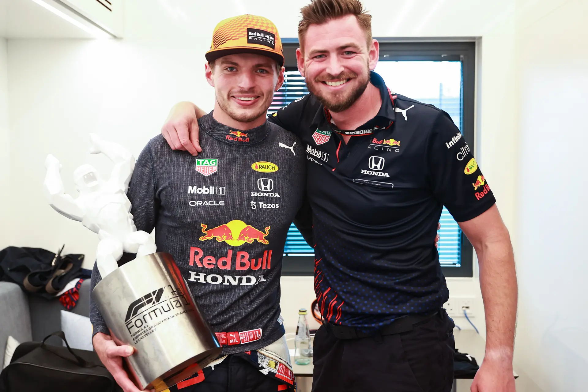Performance coach kende Verstappen niet voor ontmoeting: 'Ik googelde hem op het vliegveld'