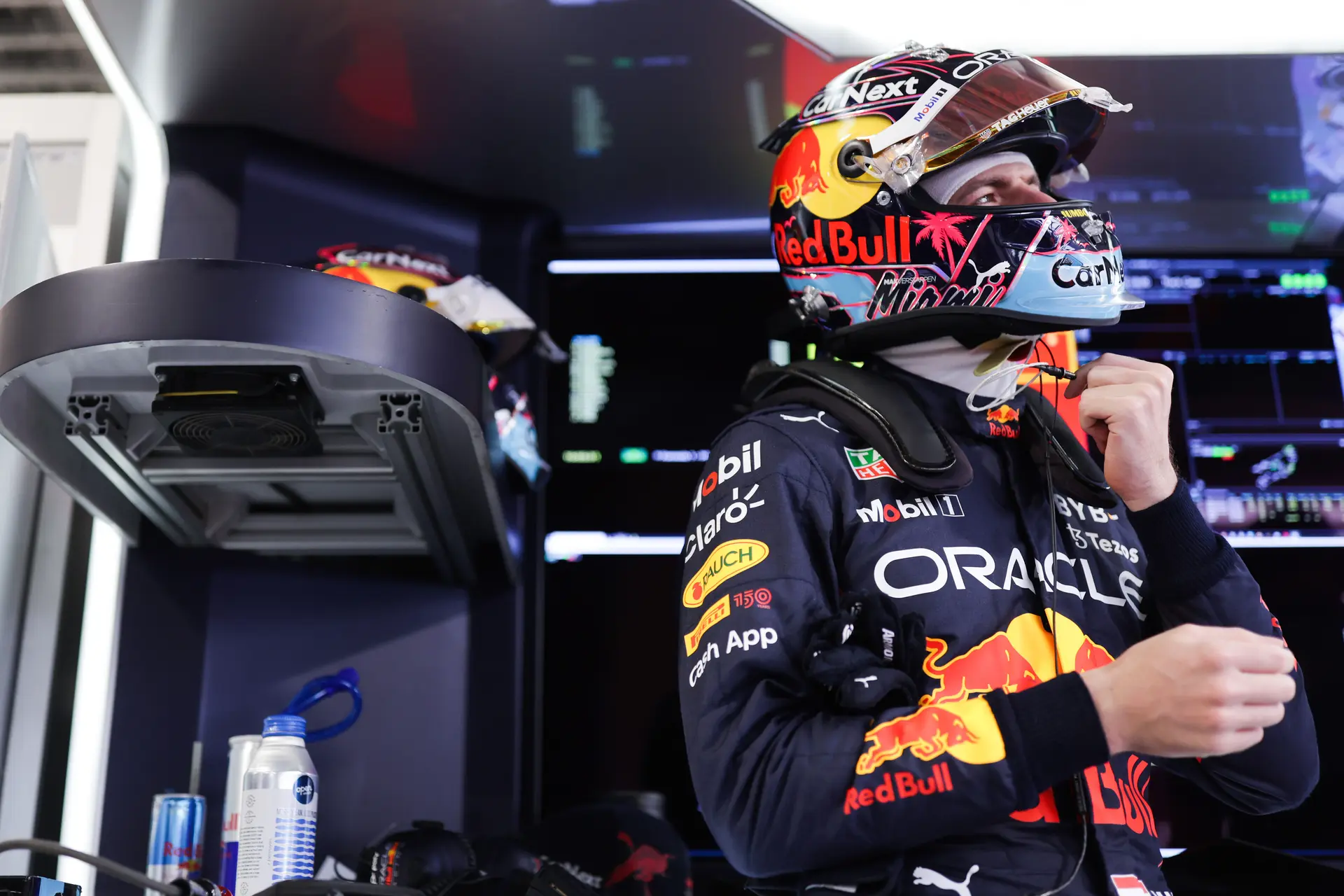 Formidabele Verstappen onderstreept favorietenrol bij de bookmakers (Ad)