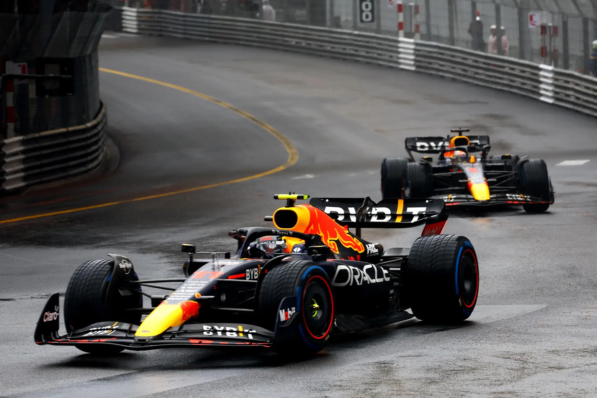 Update II | Verstappen en Pérez beide onbestraft gebleven na protest Ferrari