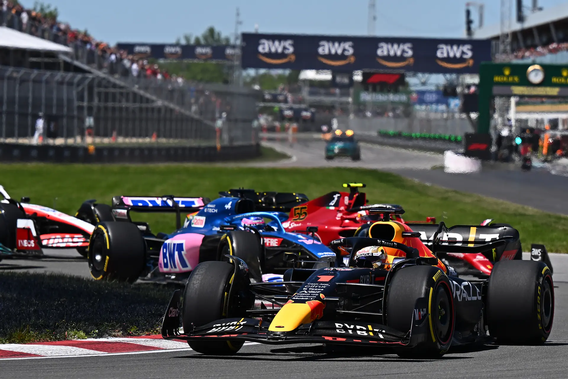 Coronel blikt vooruit op Canada: 'Als Verstappen op de inschrijflijst staat, vecht je voor plek twee'