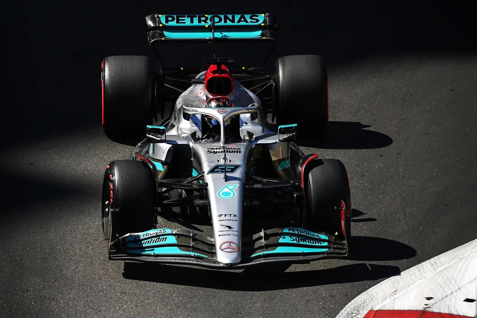 Wolff denkt dat Red Bull voordeel heeft in 2023: 'Wij verloren acht maanden aan ontwikkeling'