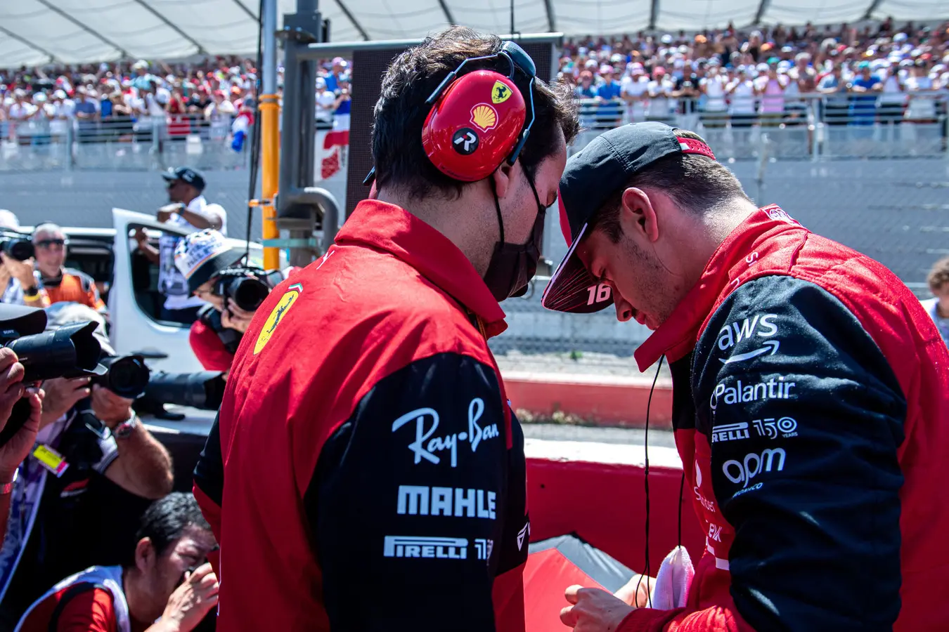 'Ferrari vergeleken met Red Bull niet meer gewend om voor overwinningen te vechten'
