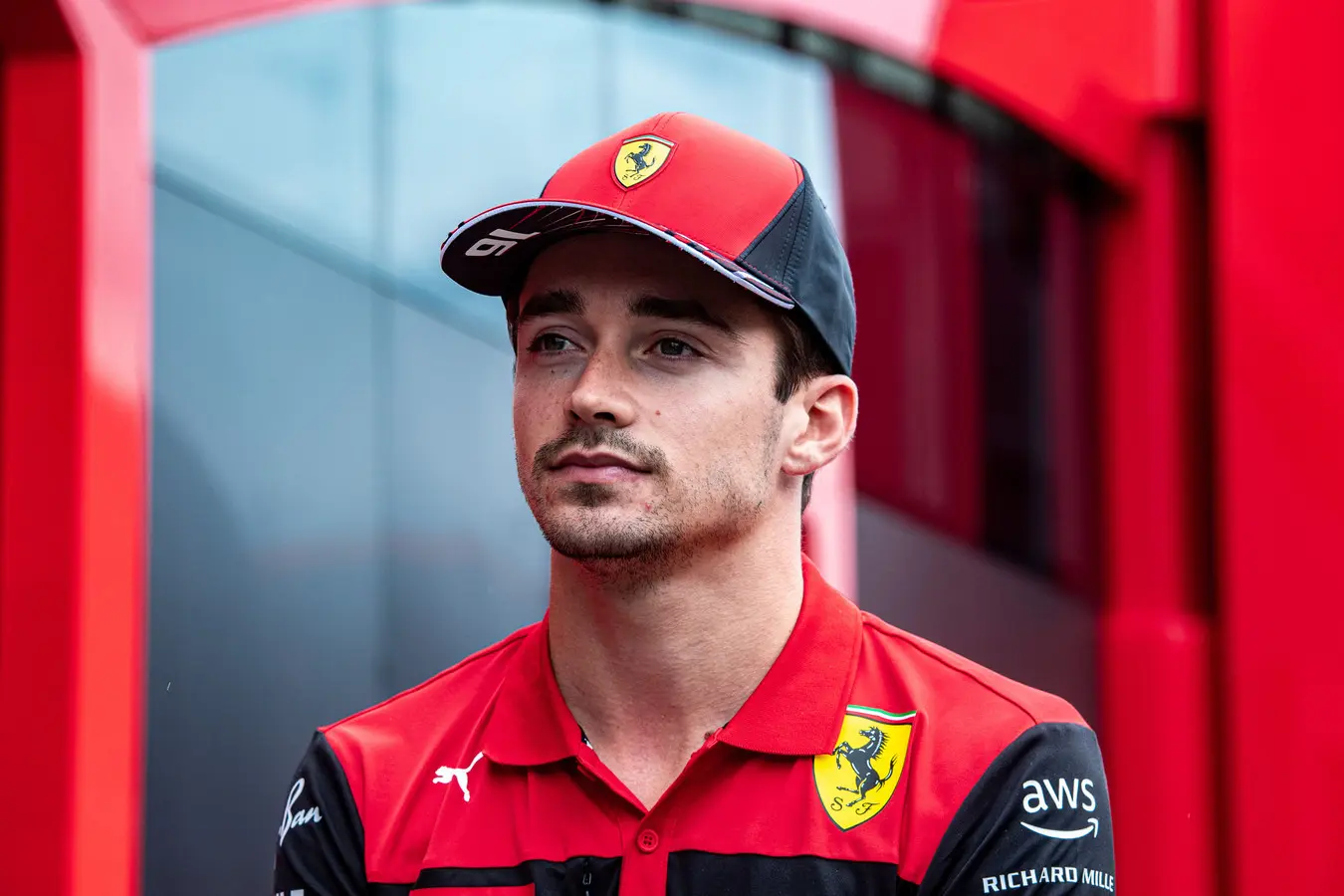 Leclerc wil voorsprong Verstappen verkleinen: 'Wordt natuurlijk een lastige uitdaging'