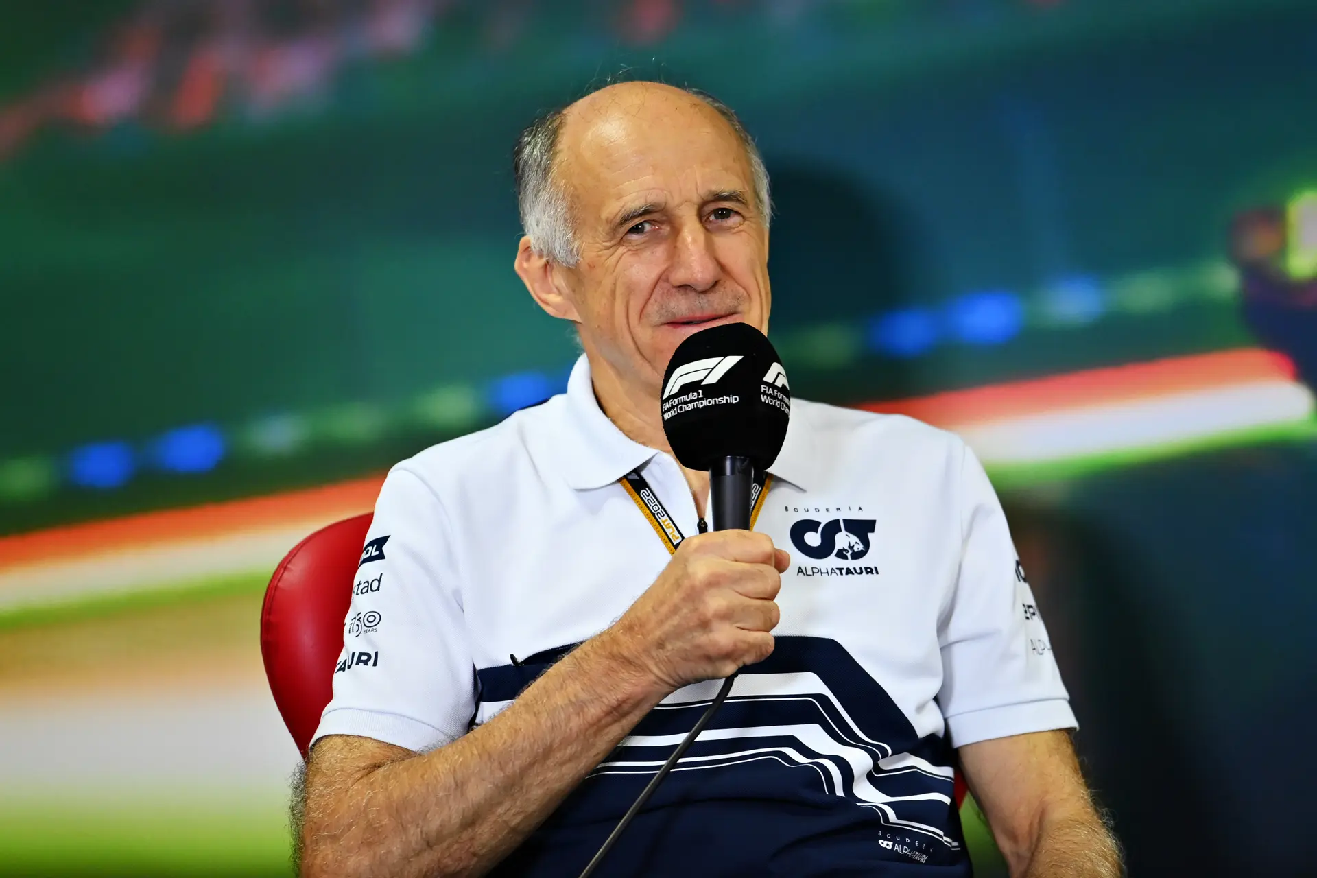 Goed woordje van Verstappen niet nodig voor De Vries: 'Rechtervoet zei al genoeg!'