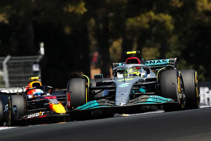 Hamilton na opmerking over Red Bull: 'Ze hebben mijn ongelijk bewezen'