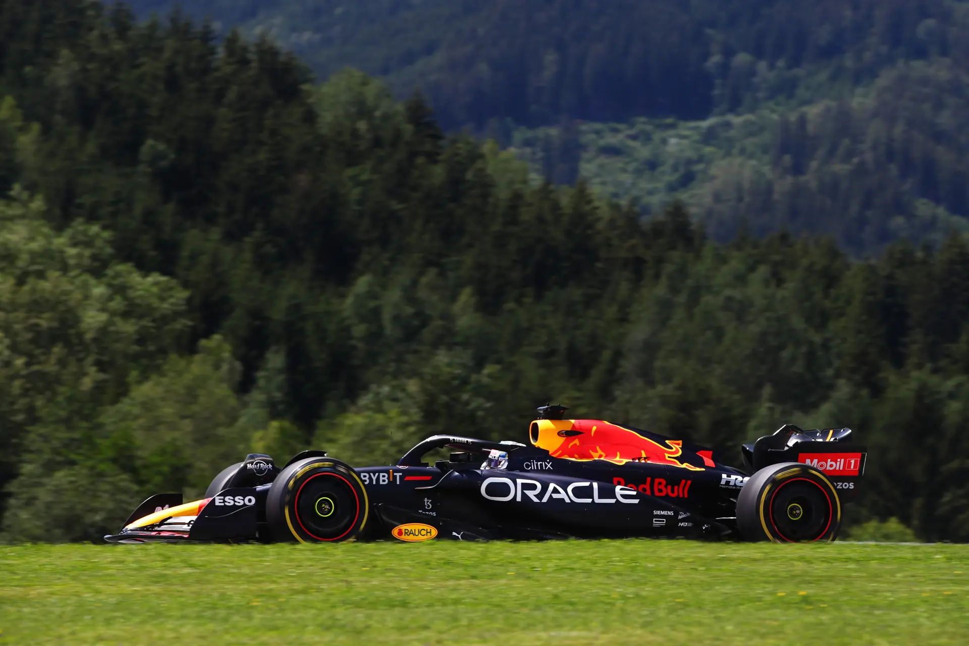 Verstappen zet concurrentie voor GP Oostenrijk alvast op grote afstand bij de bookmakers (Ad)