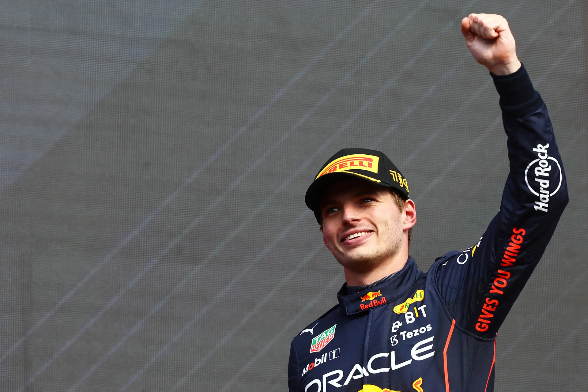 Louter perfecte scores voor Verstappen in buitenlandse media: 'Een 10 is een onderwaardering voor deze dominantie'