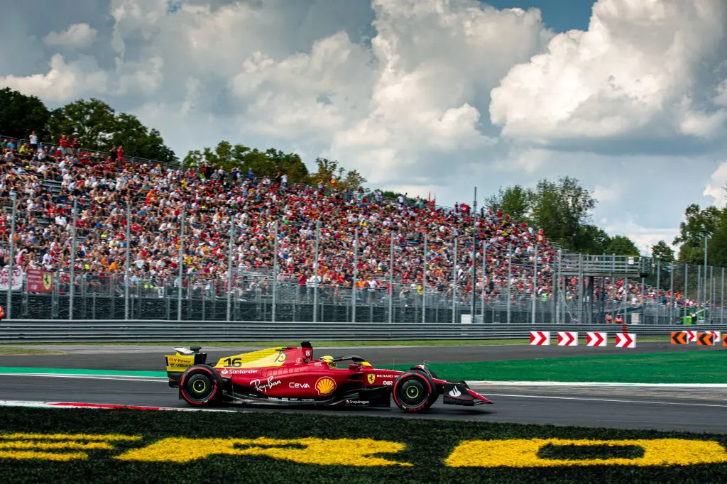 Leclerc goed te spreken: 'Dit voelt fantastisch, vooral als Ferrari-coureur'