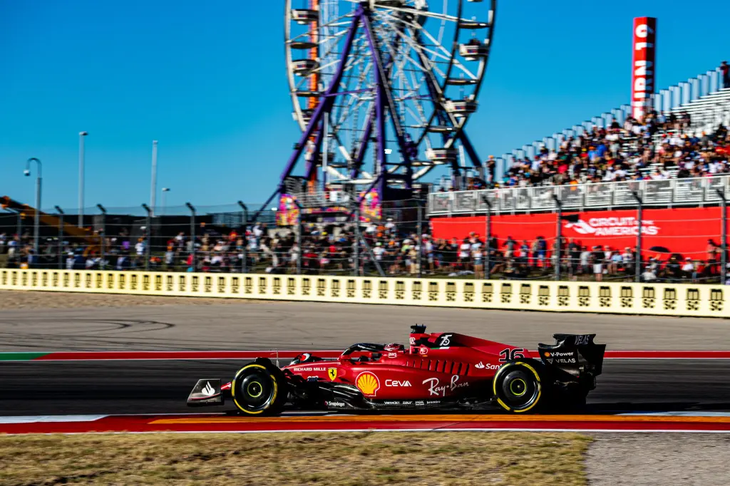 Leclerc kende 'drukste VT2 tot nu toe', Sainz vol vertrouwen naar F1-kwalificatie