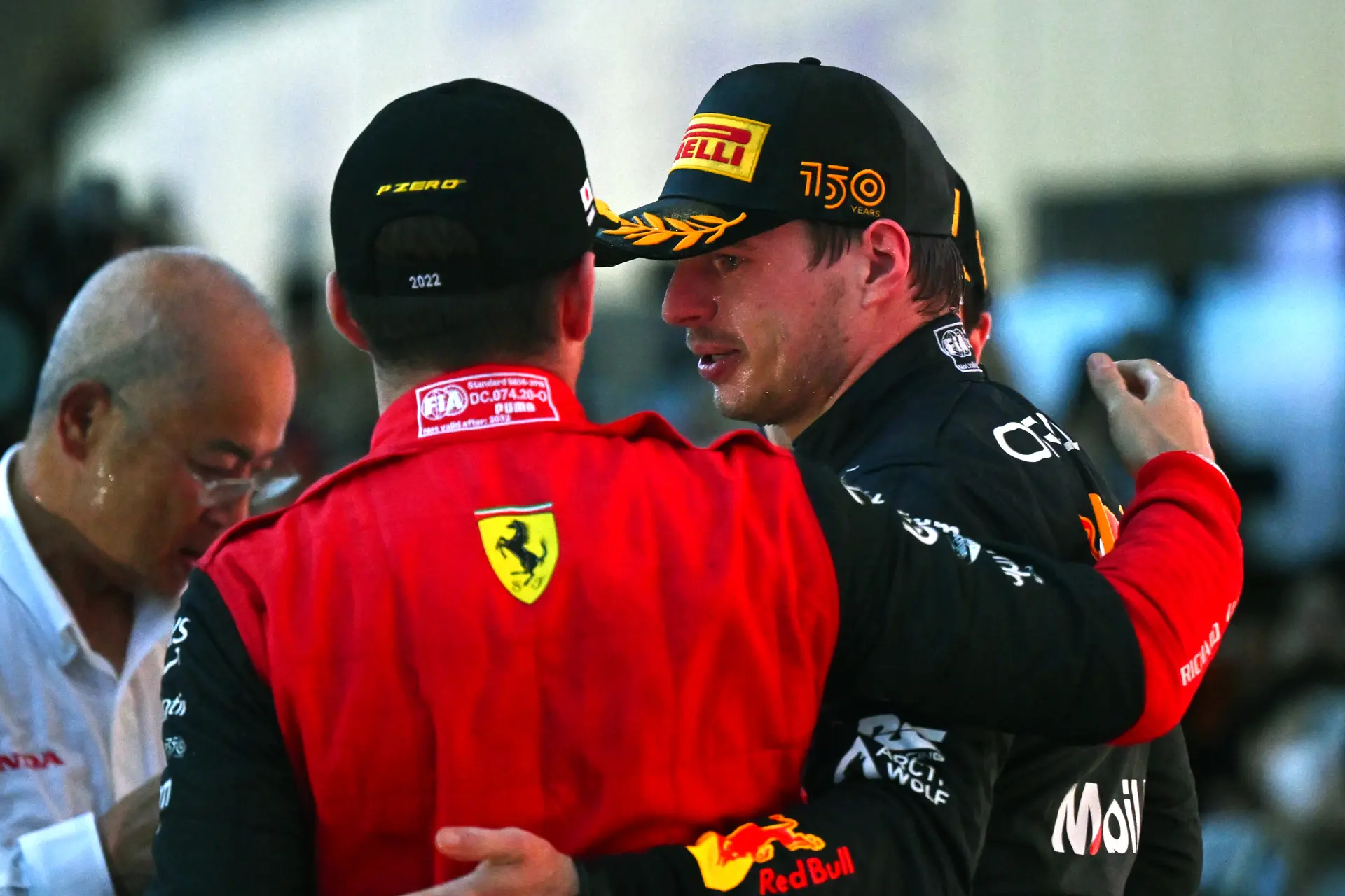 Ferrari niet blij met F1-tijdstraf Leclerc, maar gaat het niet aanvechten