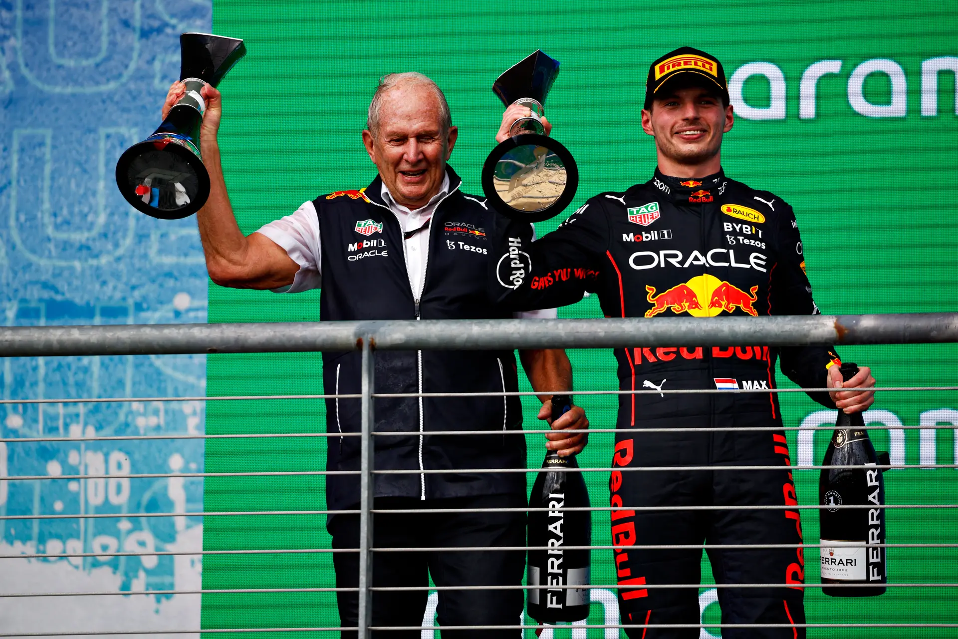 Marko trots op inhaalrace Verstappen: 'Max is zo speciaal'