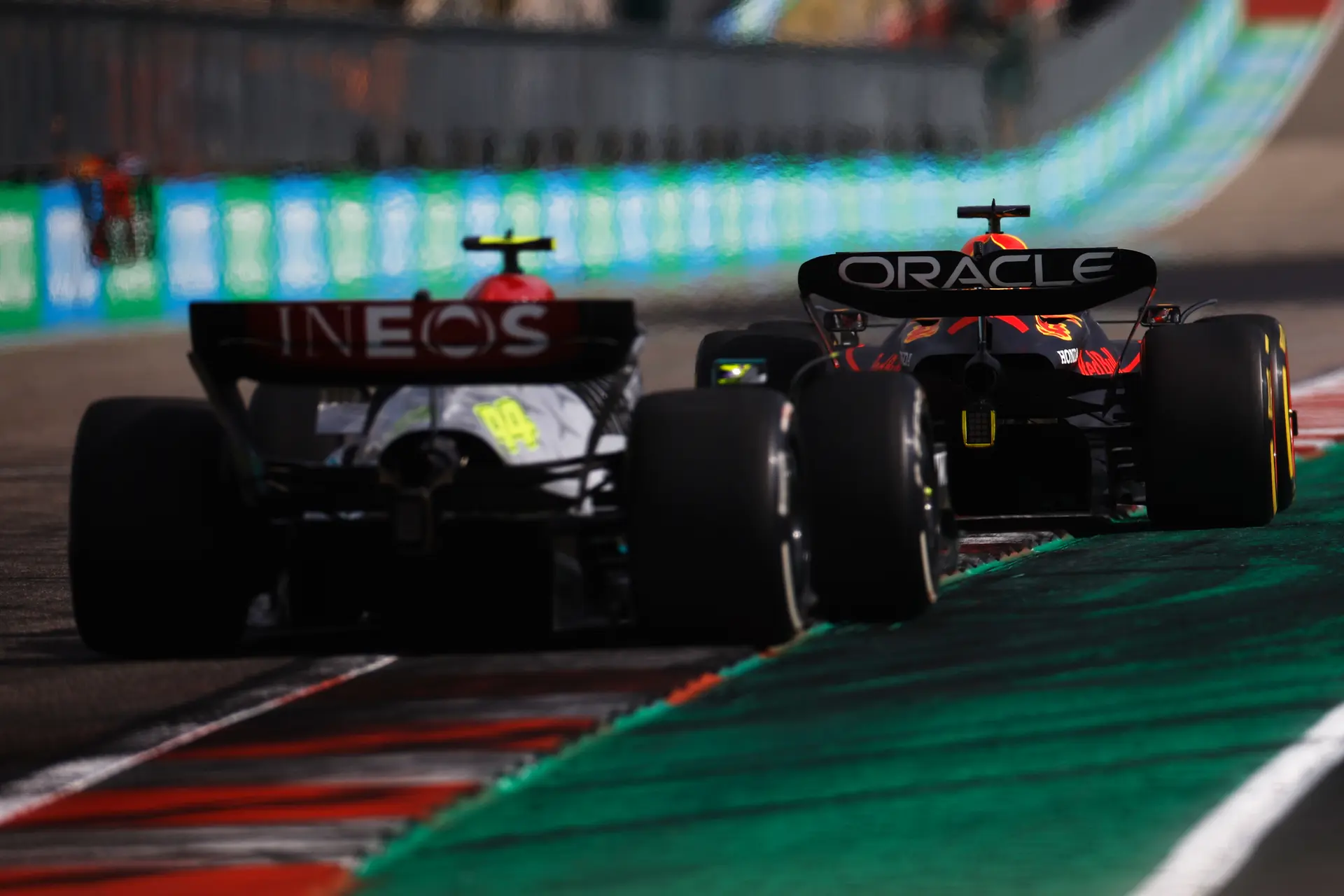 Doornbos waarschuwt Verstappen voor Ford: 'Je wil dan bij een fabrieksteam als Mercedes zitten'