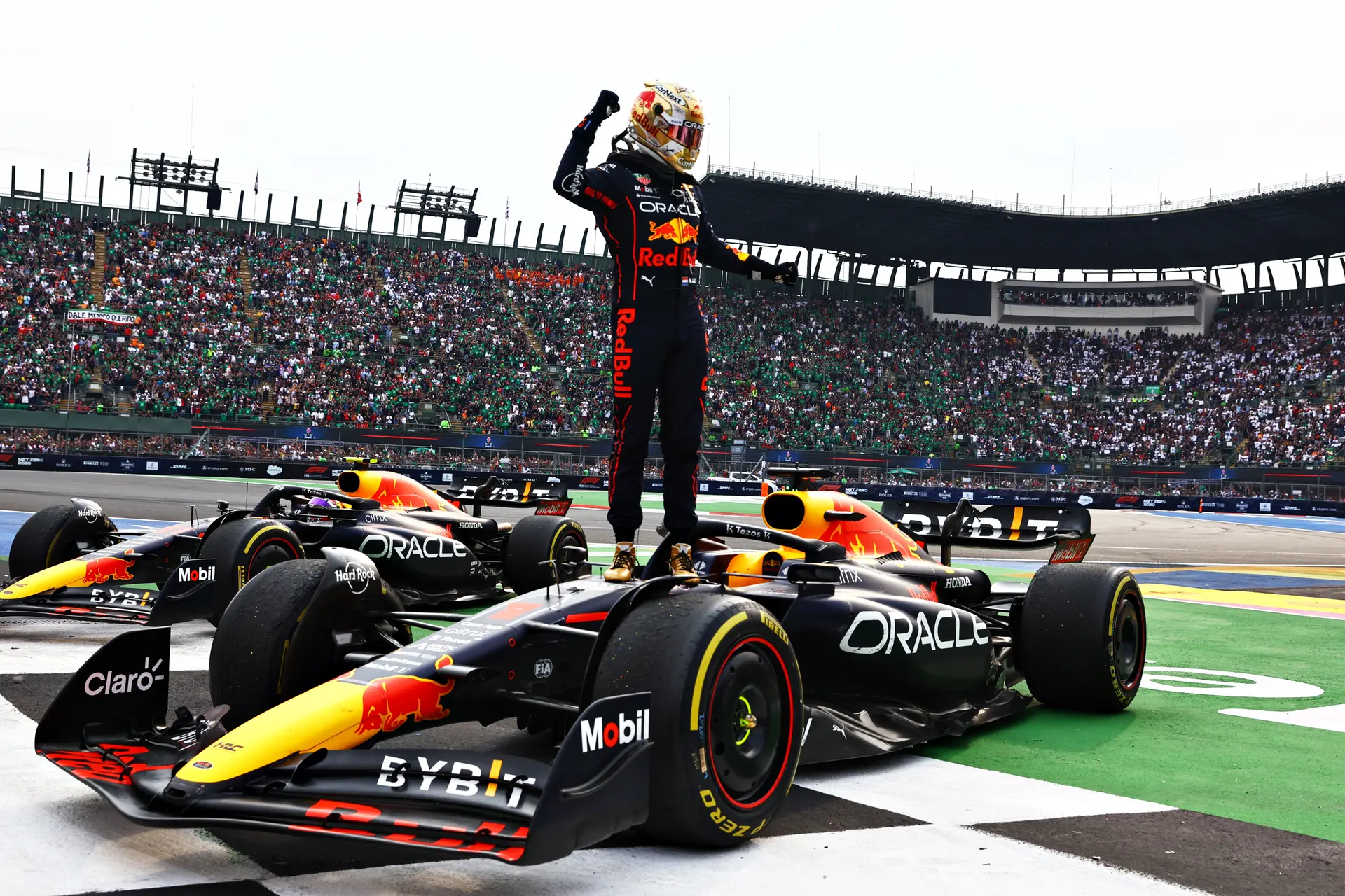 Verstappen reed een dijk van een eerste stint: 'Hij kon nog wel langer op de softs doorrijden'