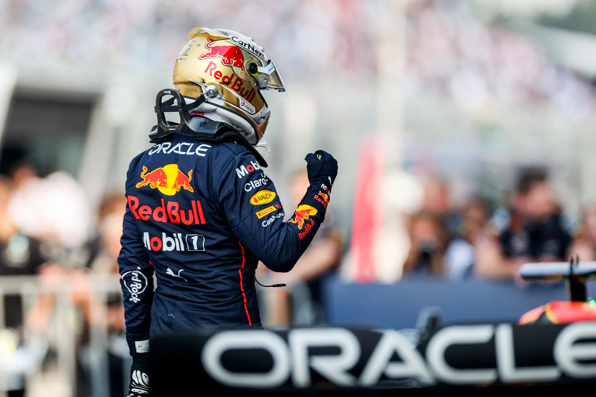 Verstappen kan 'de onmogelijke auto over de limiet rijden' en 'vindt de weg op de baan van nature'