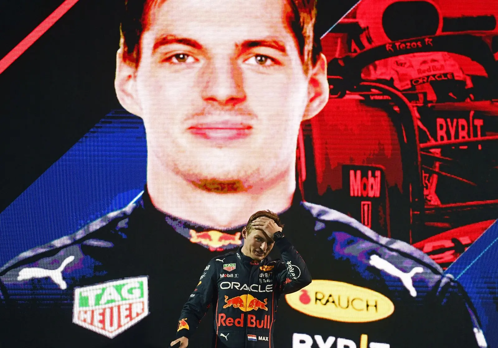 Verstappen zet driekwart van zijn polepositions om in een zege en laat daarmee F1-legendes achter zich