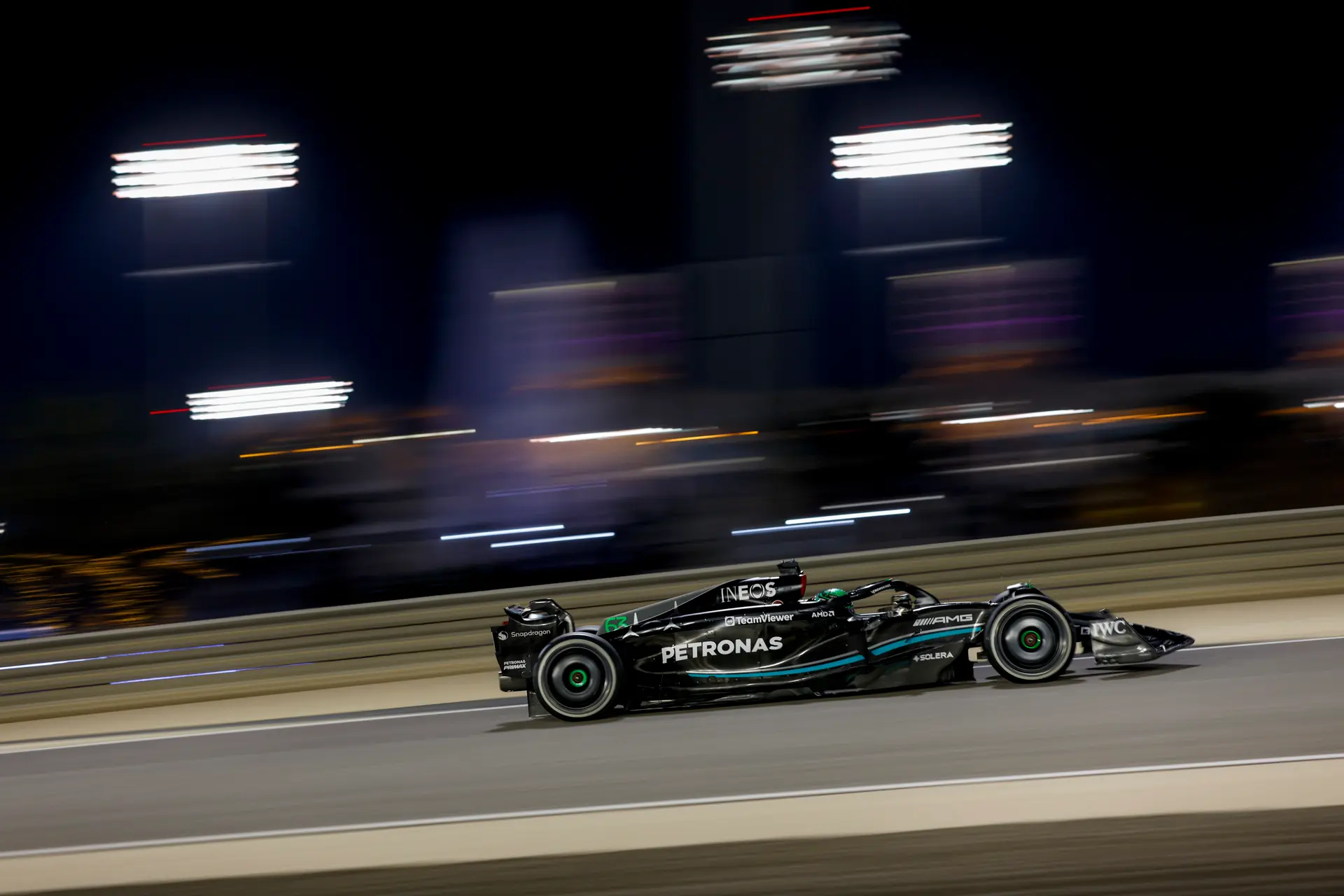Mercedes te ver doorgeschoten met W14: 'Tegenovergestelde richting van W13'