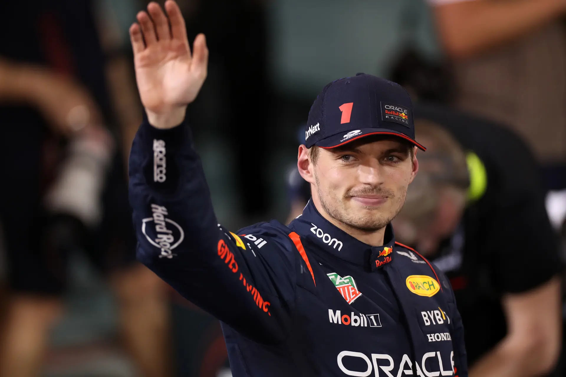 Verstappen niet helemaal tevreden na poleposition: 'Moeten we volgend weekend oplossen'