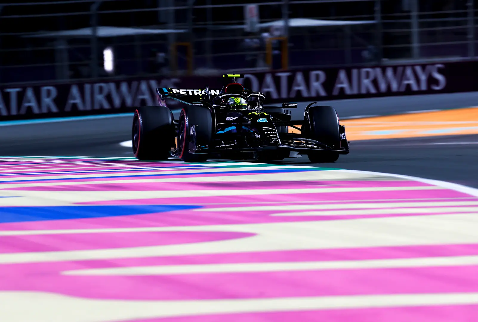Het zou Wolff 'een rotzorg zijn als de Mercedes-bolide op een Red Bull gaat lijken'
