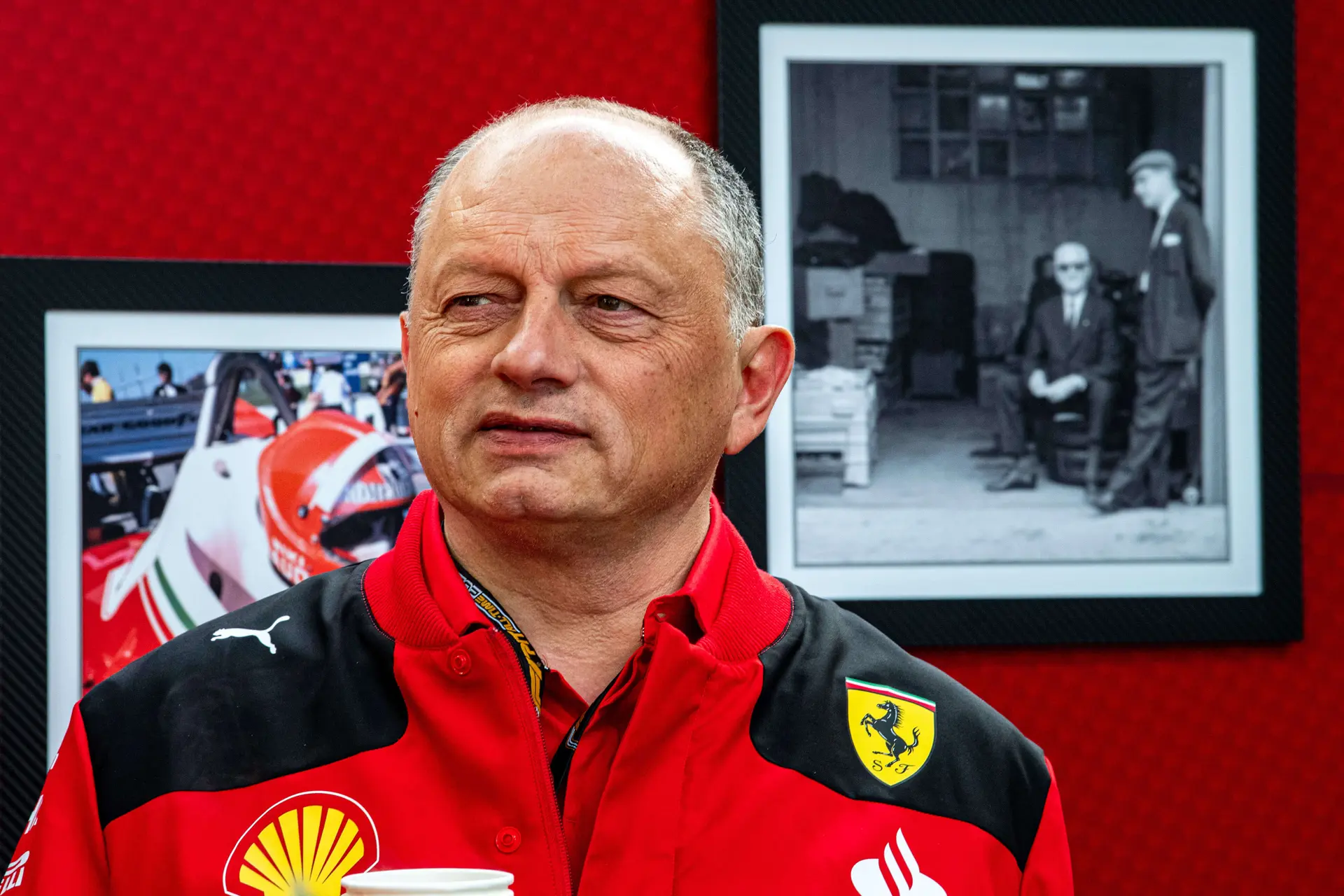 Update | Vasseur vraagt om begrip voor uitbarsting Sainz: 'Hij vocht geweldig terug'