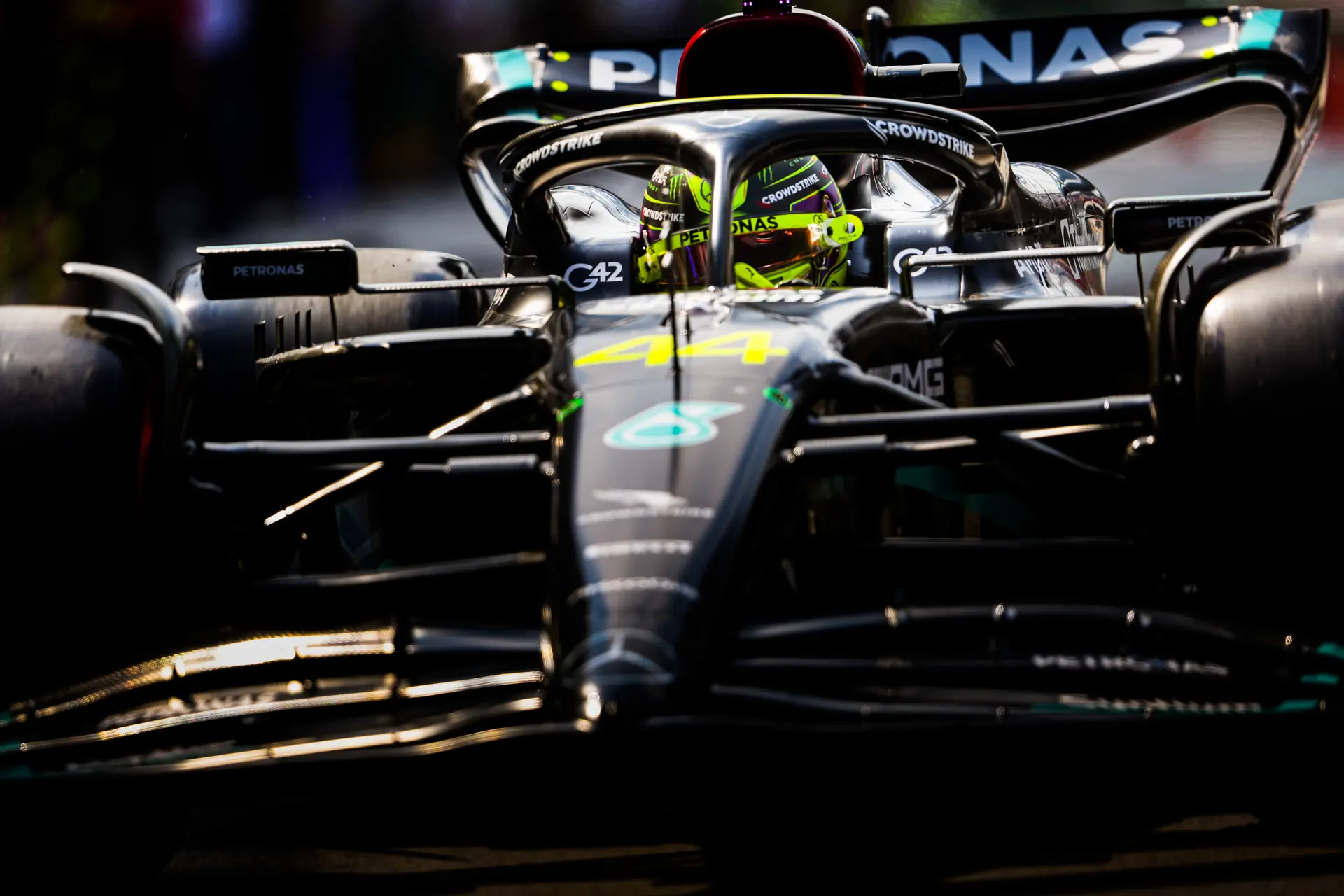 Mercedes heeft een 'goede dag in het kampioenschap gehad' nadat 'er een berg te beklimmen was'