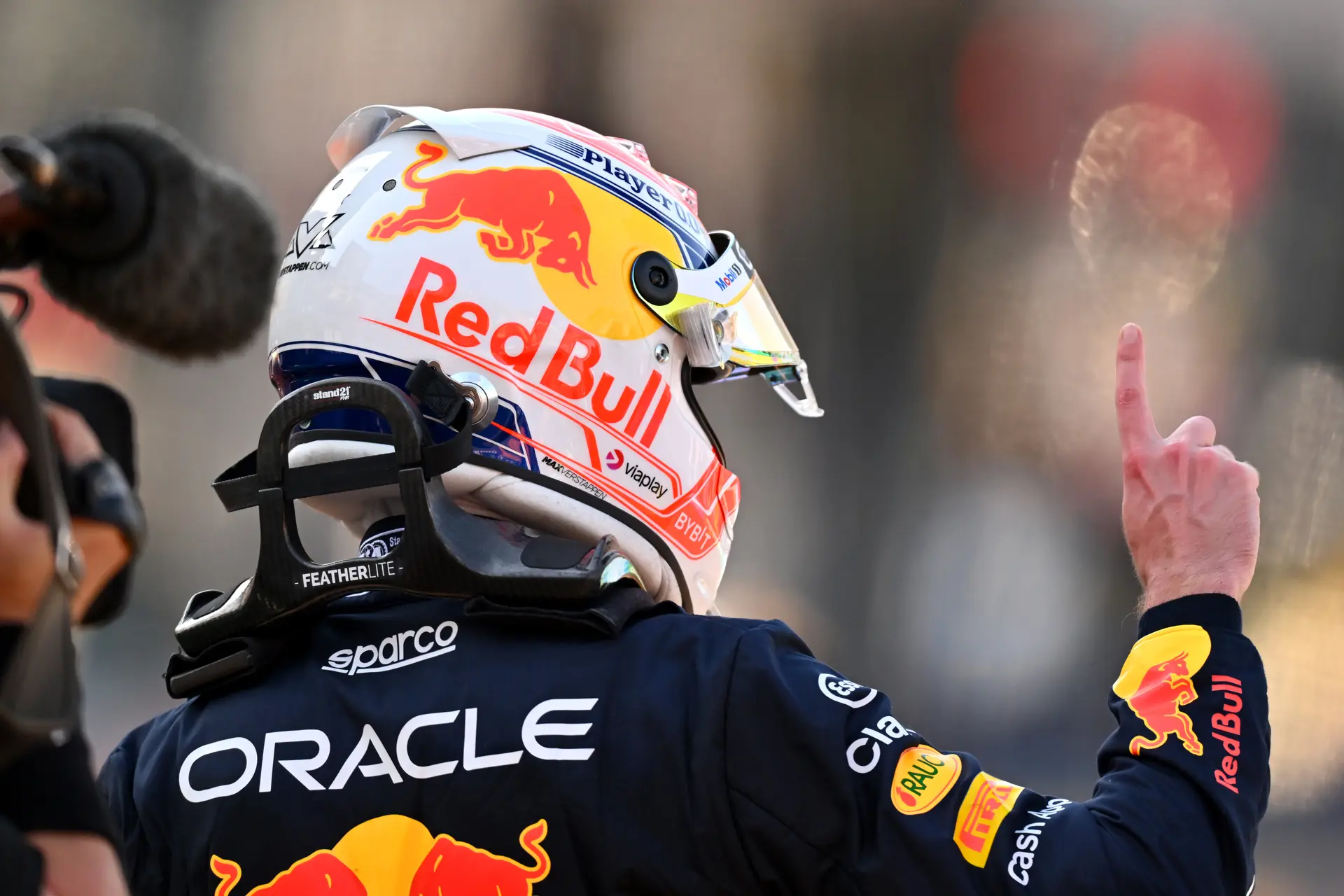 Viaplay-analisten zagen hoe Verstappen RB19 alle hoeken van Monaco liet zien: 'Dat is buitengewoon'