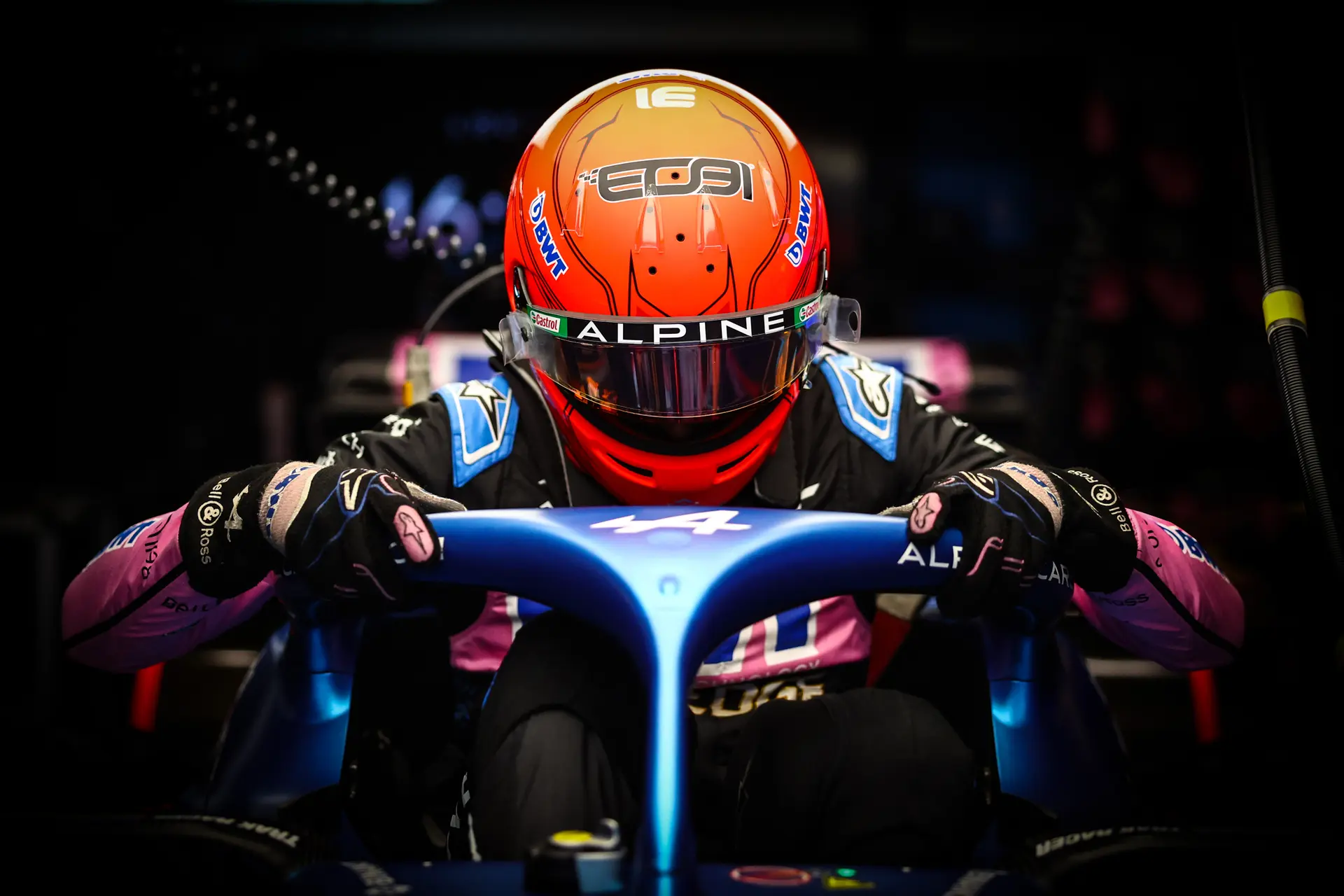 Ocon dolgelukkig met Alpine-investeerders: 'Ik kan niet wachten om hem weer te ontmoeten'