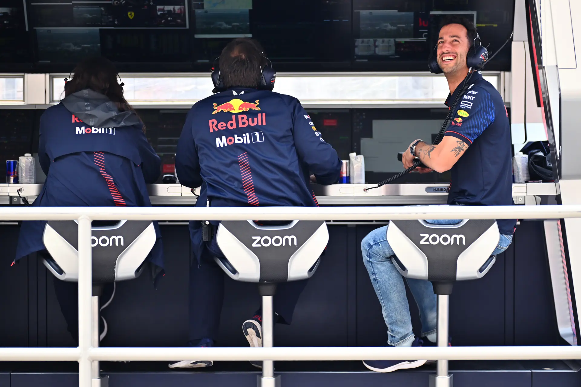 Red Bull gaat na Silverstone-test kijken 'waar Ricciardo echt staat' en wil 'opties openhouden'
