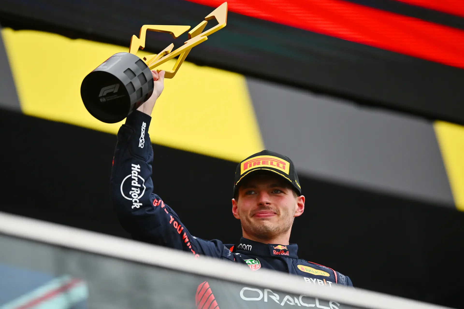 Verstappen zorgt voor déjà vu bij internationale media: 'Onaantastbaar en onbetwist'