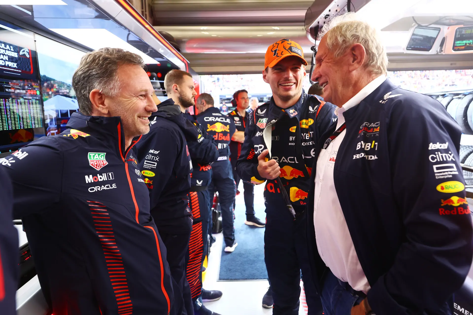 Verstappen maakt korte metten met geruchten over Marko en Horner: 'Bullshit'