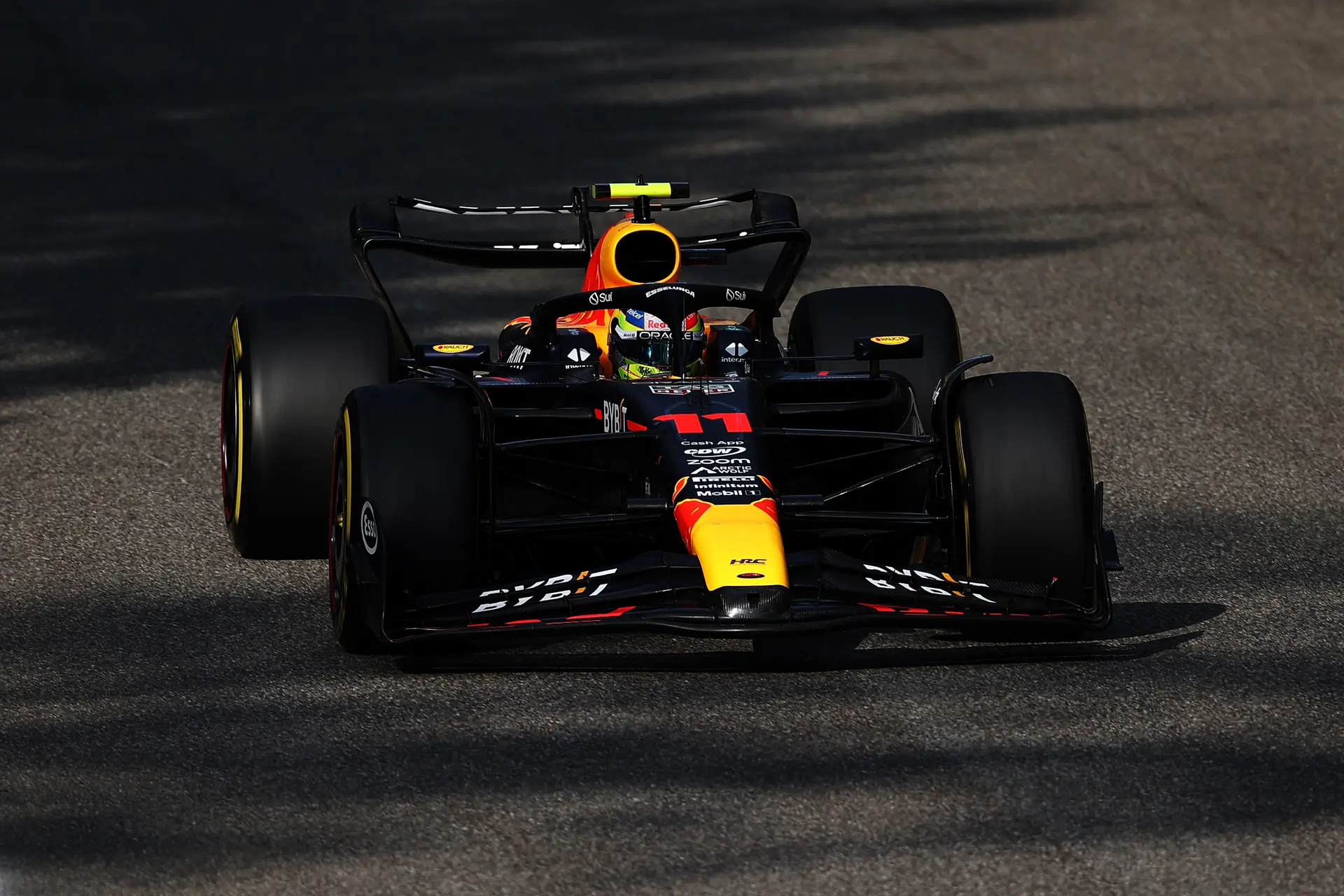 Bleekemolen zag Verstappen zegevieren na lastige race: 'Als hij er voorbij is, weet je dat het klaar is'
