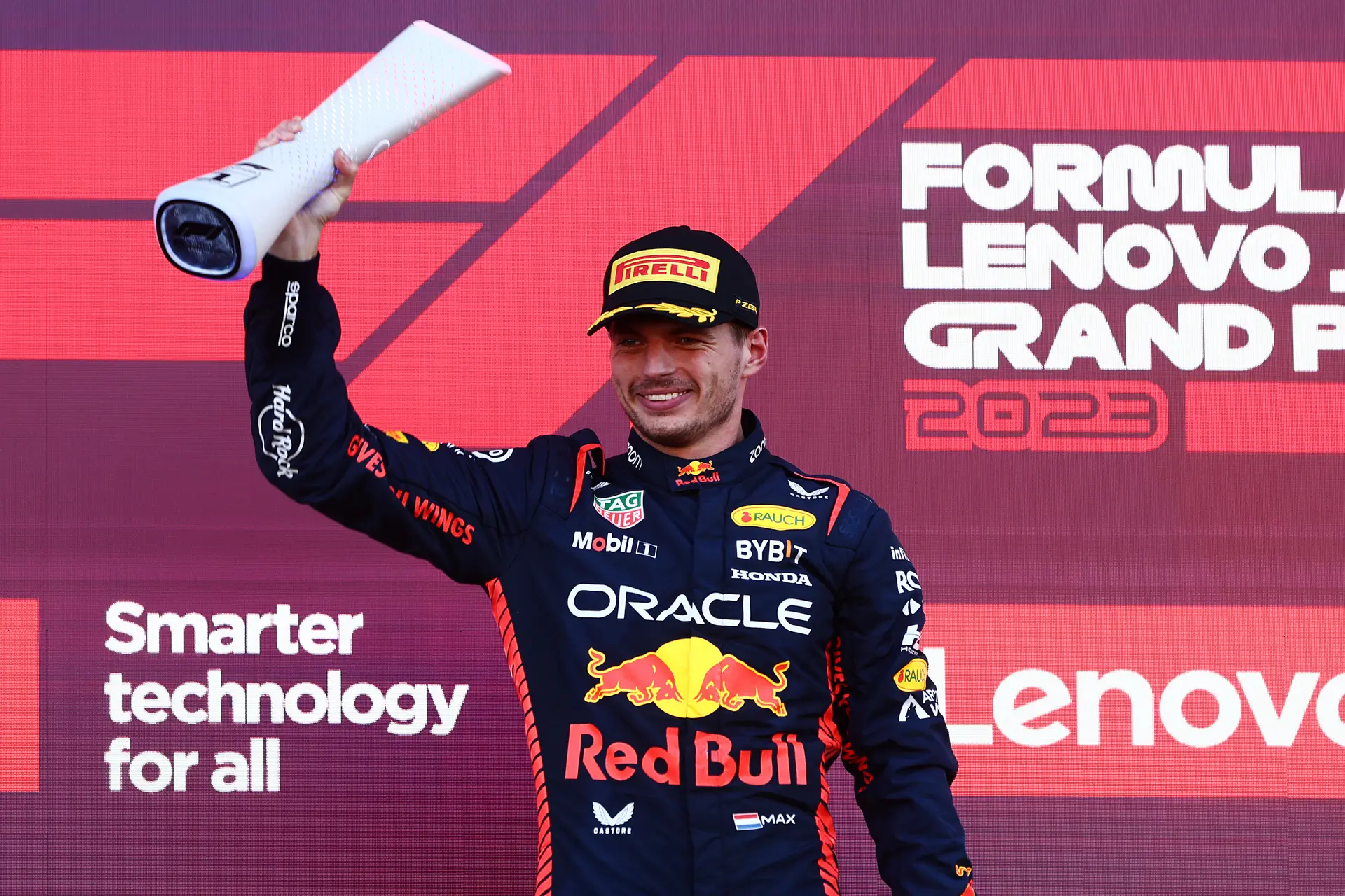 Windsor prijst 'teamspeler' Pérez: 'Zijn kwaliteiten stelden Max in staat de titel voor Red Bull te winnen'