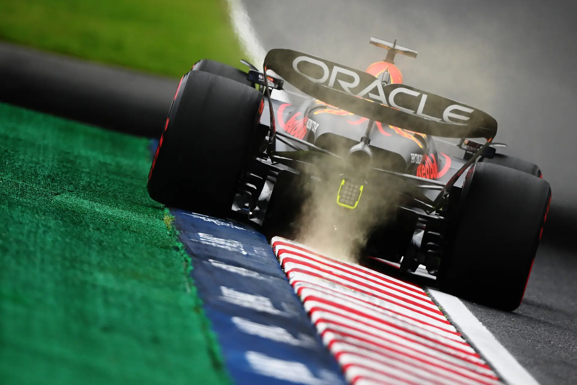 Verstappen over titelkans van Red Bull: 'Het zou mooi zijn om de titel hier te pakken'
