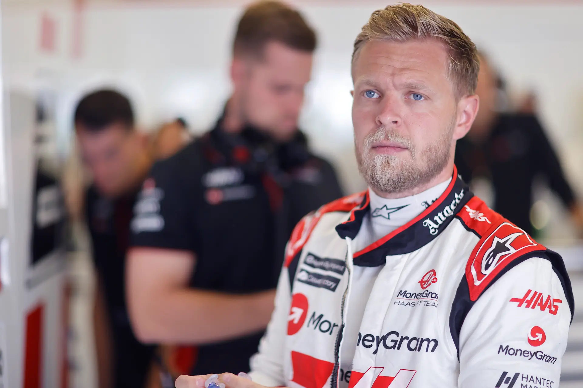 Oververhitte remmen de boosdoener voor Magnussen: 'Toen brak de ophanging af'