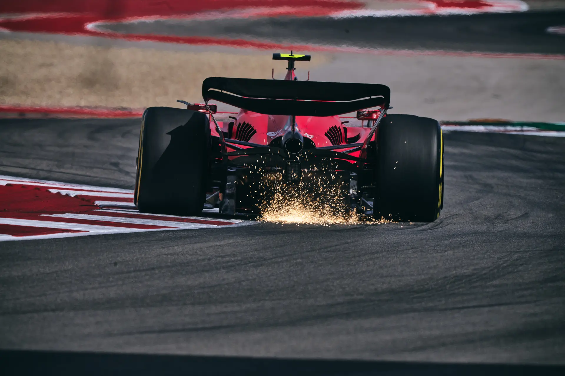 De plank bij Verstappen werd pas later gecontroleerd: 'Daardoor maakten we ons zorgen'