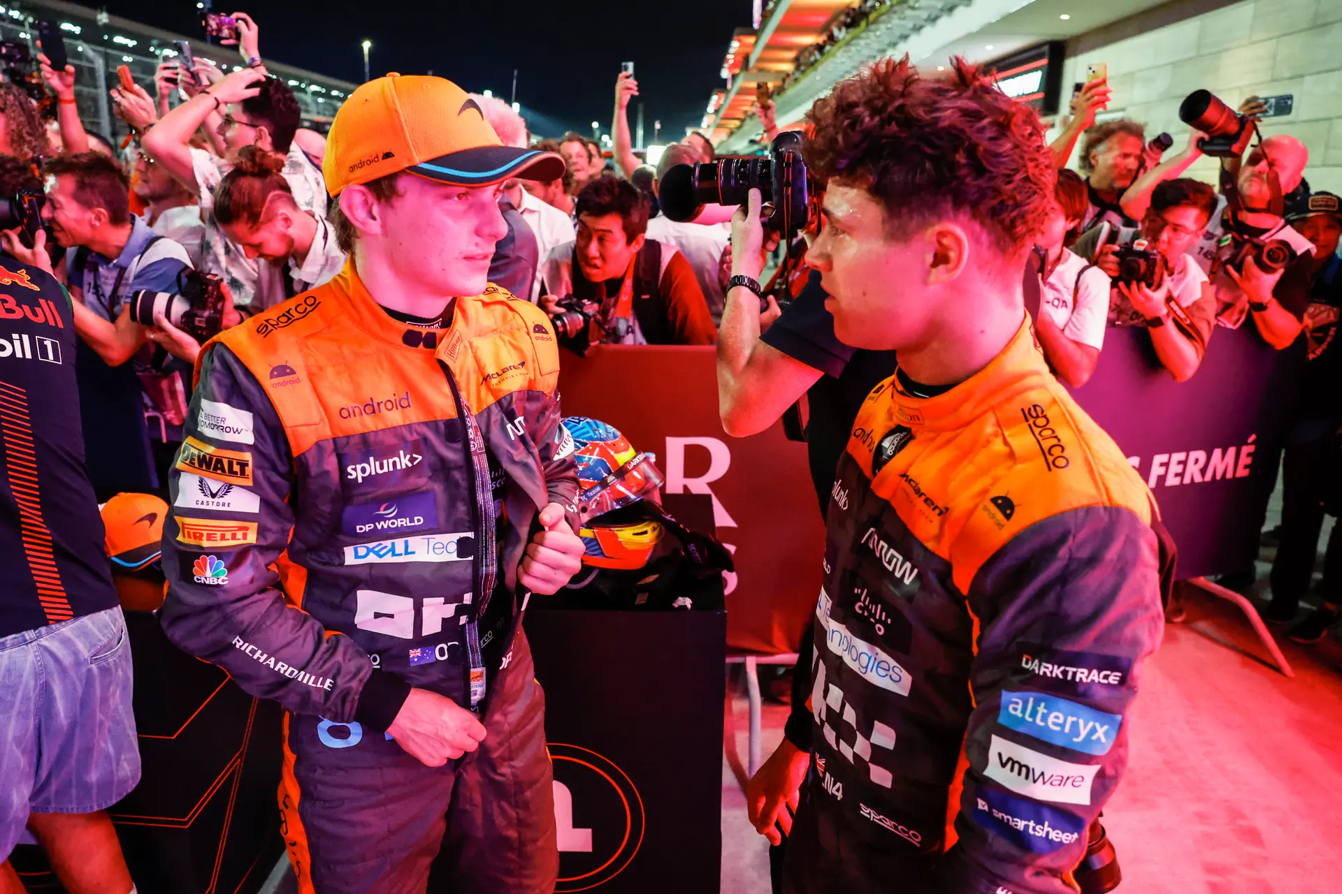 Norris en Verstappen hebben vertrouwen in McLaren: 'Beste line-up van allemaal'