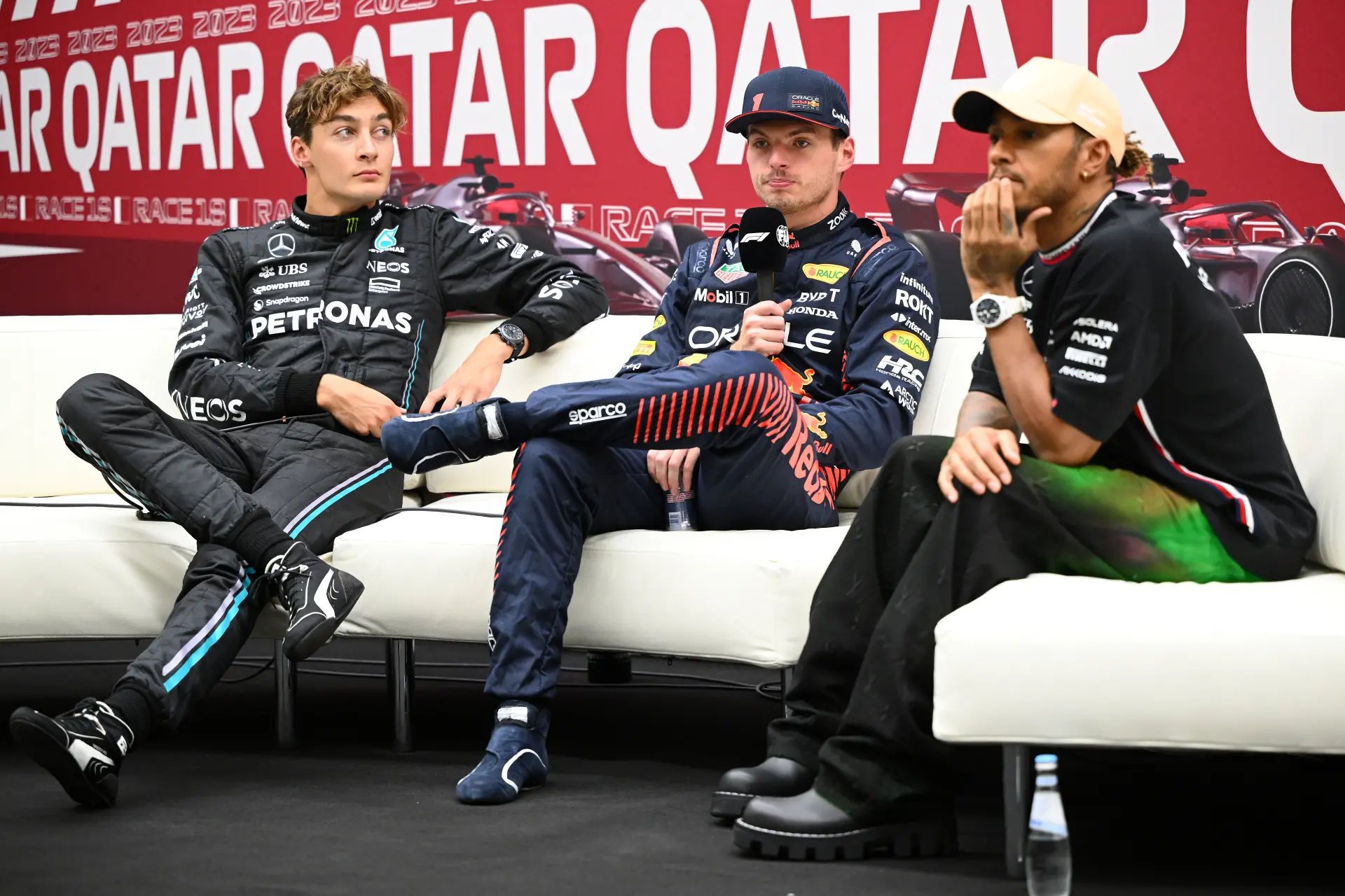 Auto niet doorslaggevend: 'Zet Verstappen in een Mercedes of een Ferrari, en dan wint hij ook'