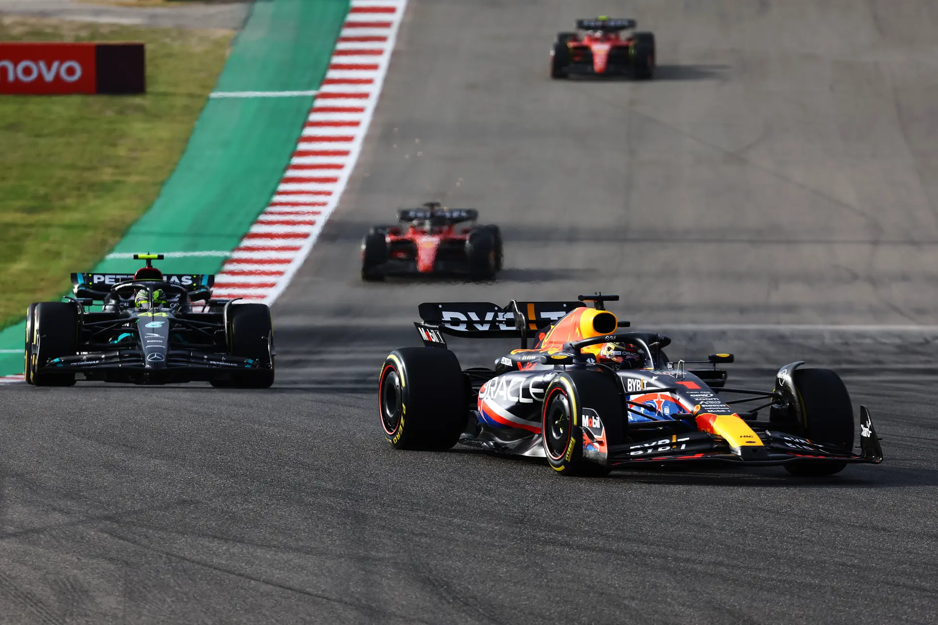 Update WK-stand: Pérez met grotere voorsprong naar thuisrace, Norris voorbij Leclerc