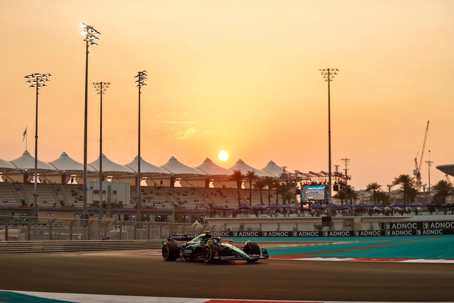 Alonso laat zich nog niet uit het veld slaan: 'Dit is en blijft F1 hè!'