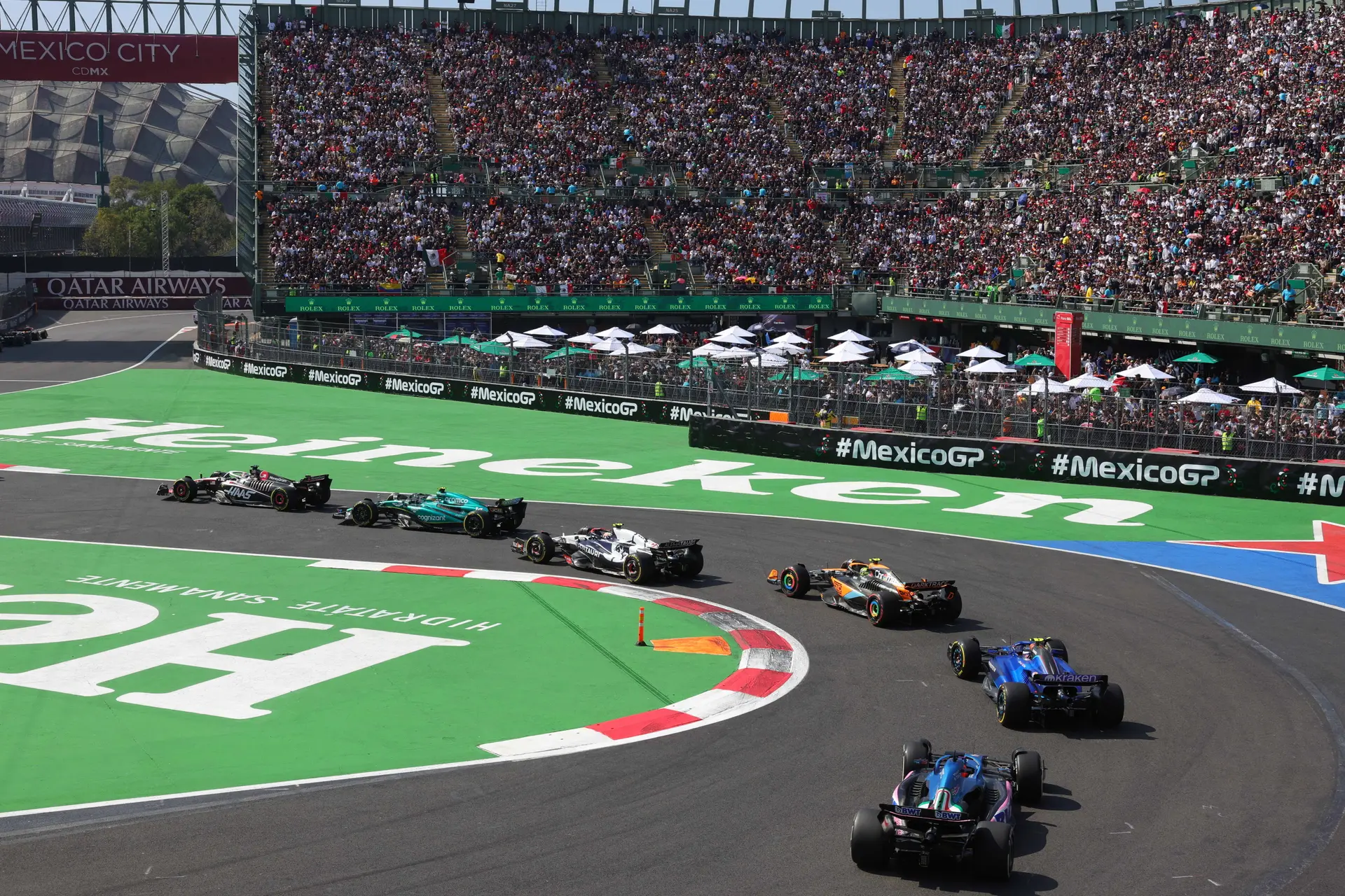 Sky Sports-analisten begrijpen keuze Williams wel: 'Niet iedereen meteen briljant, zoals Verstappen'