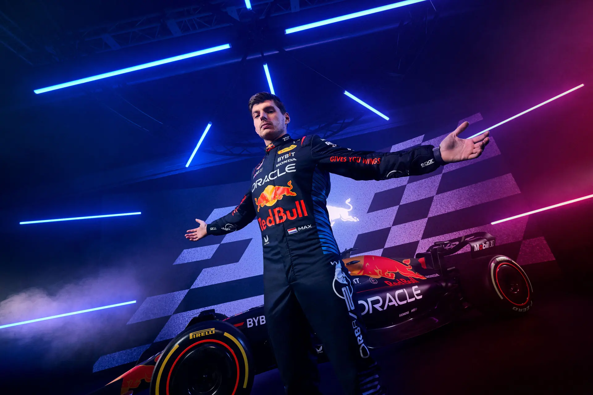 Opvallende belofte: 'Als iemand Verstappen verslaat, maak ik 250.000 dollar over'