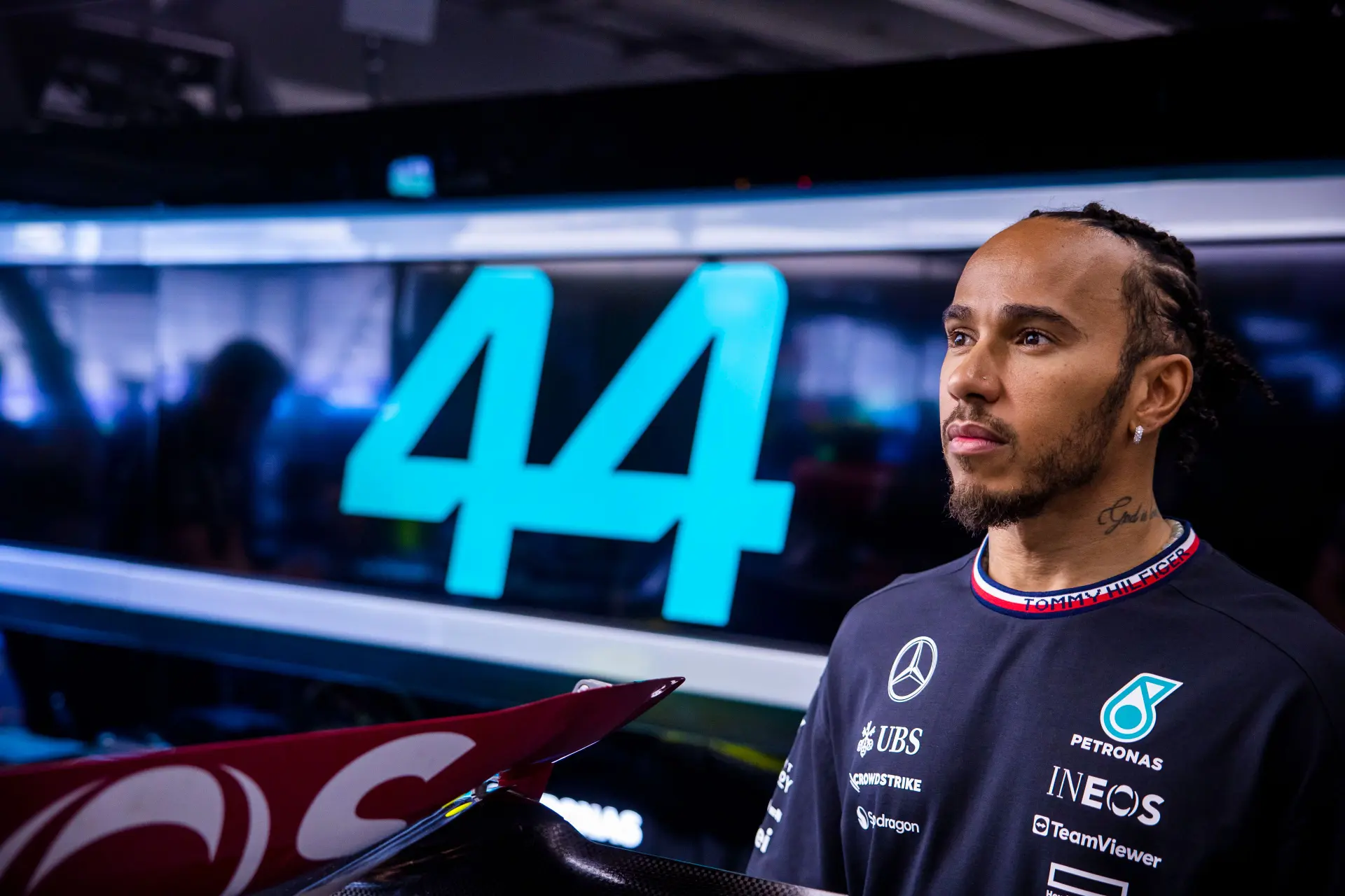 Hamiltons slechtste seizoenstart in lange tijd lijkt bevestiging te zijn van wegebbende gloriejaren