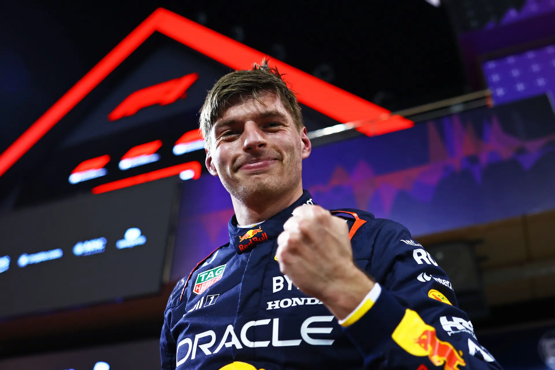 Verstappen declasseert de concurrentie in Bahrein, Pérez blijft Ferrari-duo voor