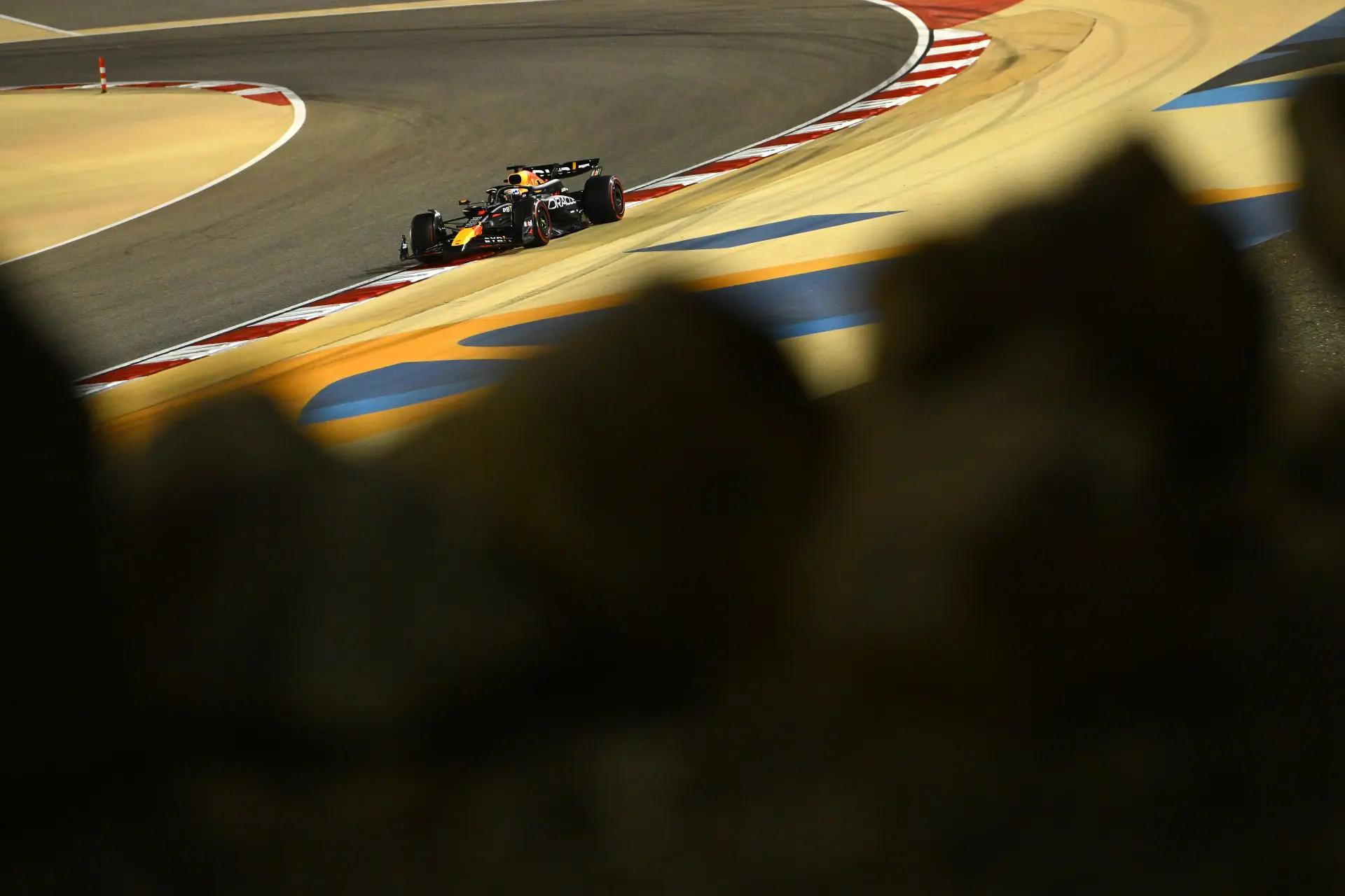 Van der Garde prijst 'slimmigheidje' Verstappen: 'Heeft wel een of twee tienden ingezeten'