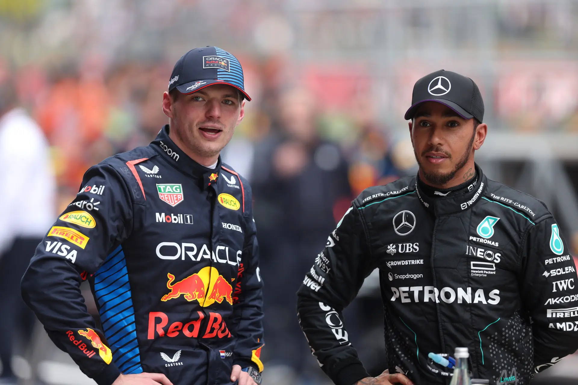 Verstappen en Hamilton krijgen oordeel van de stewards te horen, geen gevolg voor uitslag